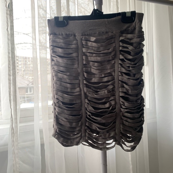 Gray string skirt or shirt - Picture 5 of 12